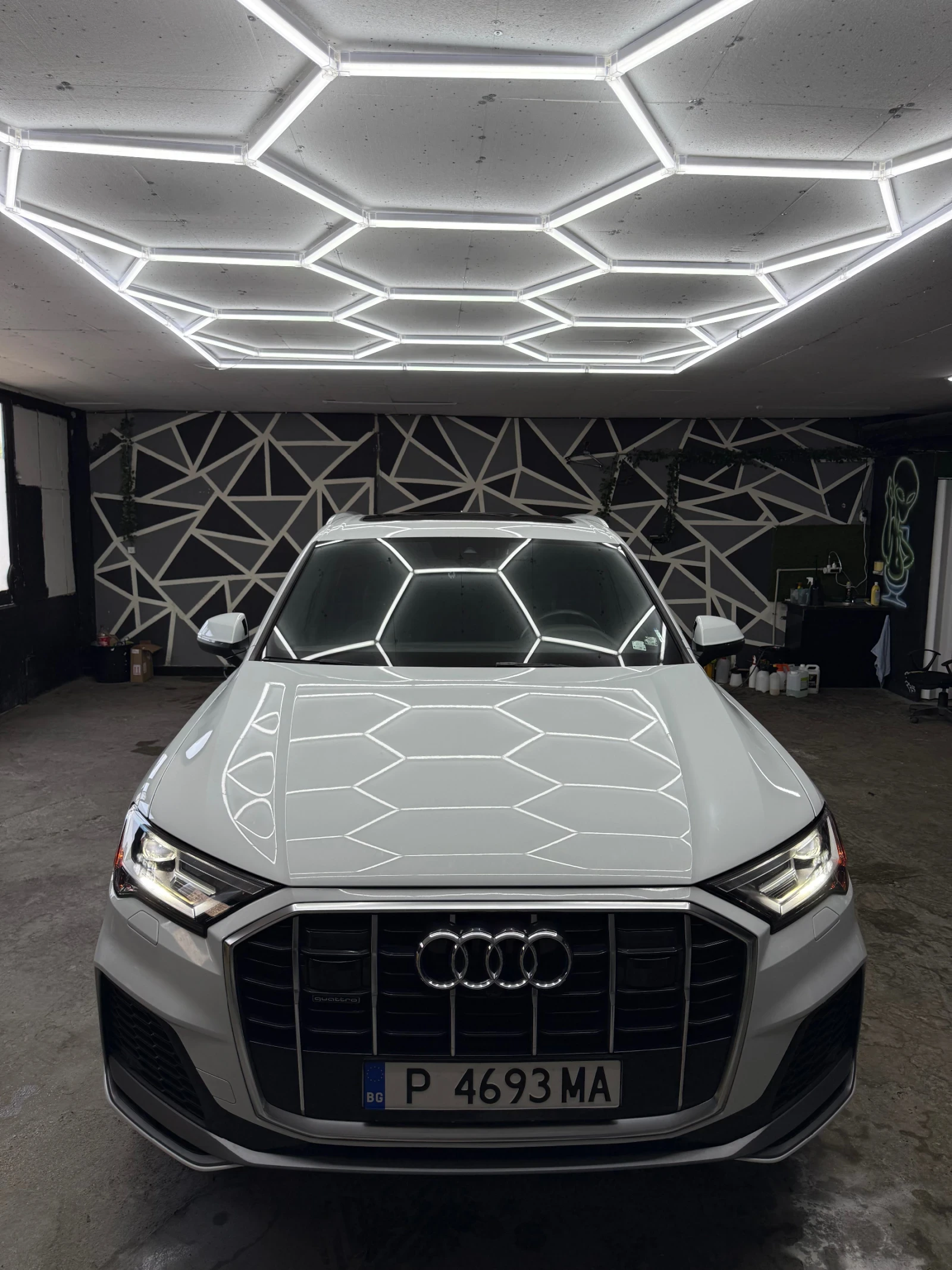 Audi Q7 Audi Q7 55TFSI - изображение 2