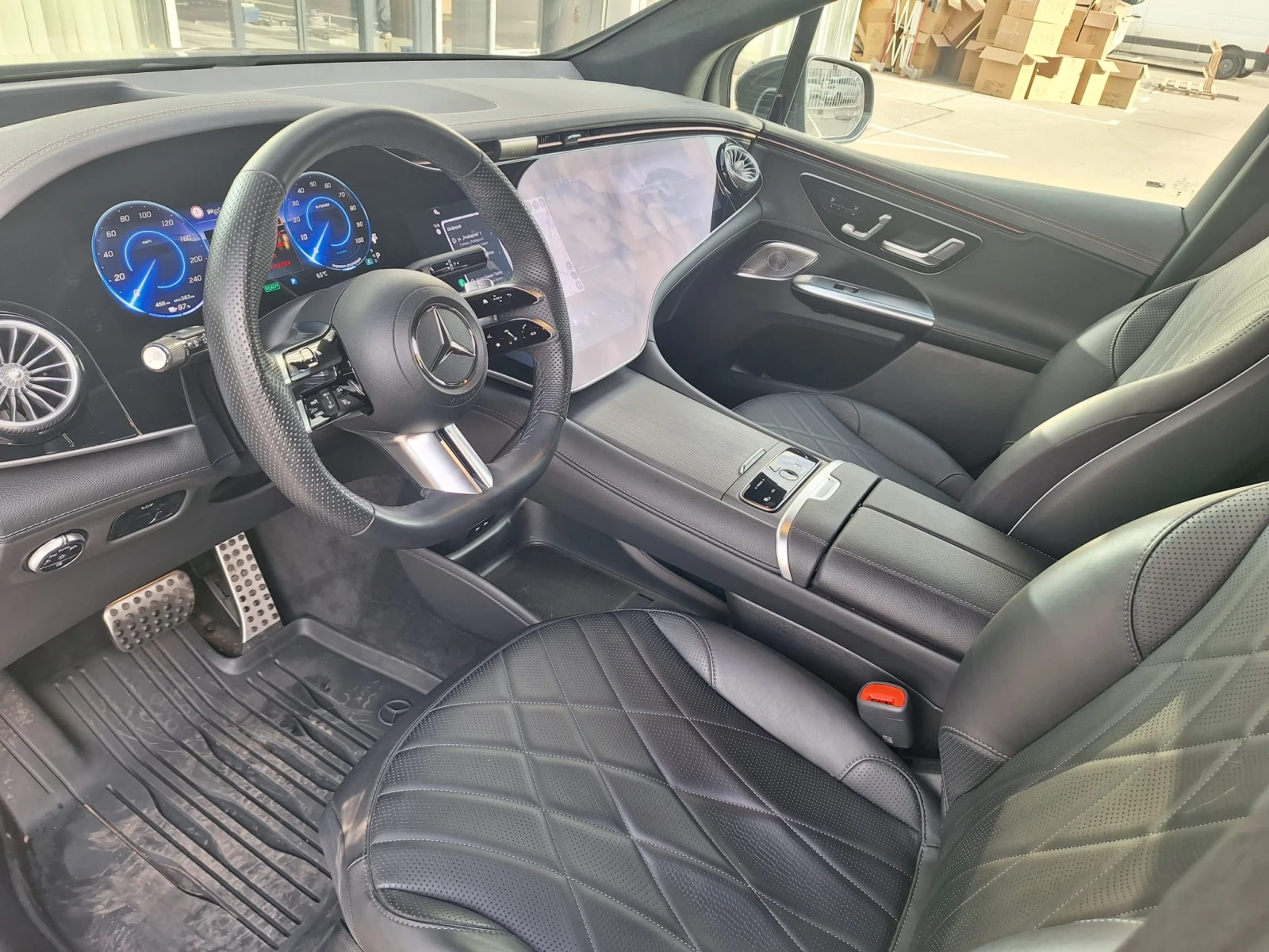 Mercedes-Benz EQE 500 4Matic SUV - изображение 7