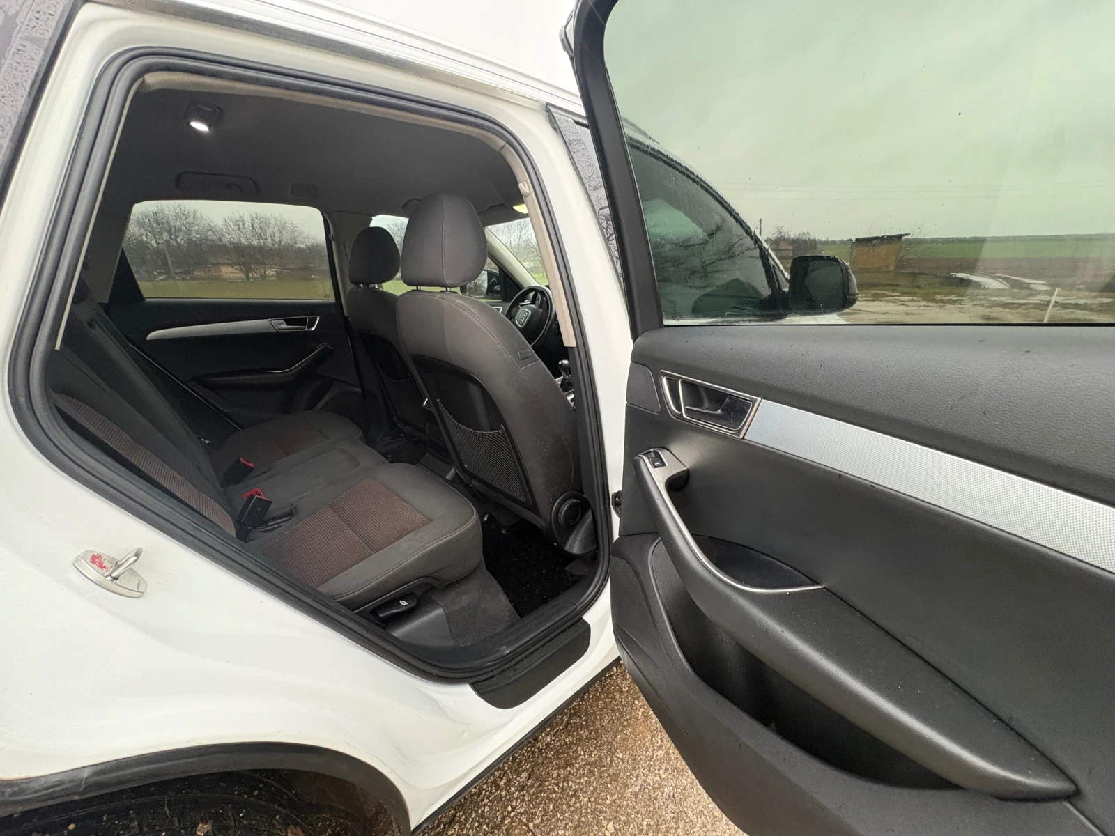 Audi Q5 AUDI Q5 2.0TDI ����� 2010 | Mobile.bg � ����������� 13