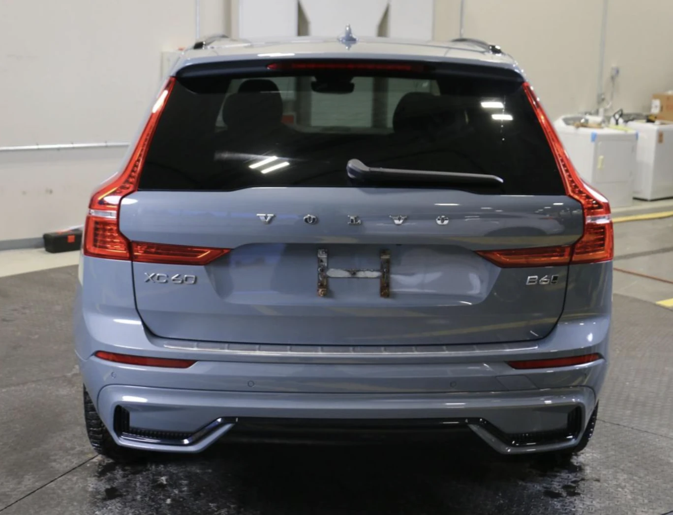 Volvo XC60 B6* R* DESIGN* HARMON* KARDON* LANE* ASSIST* ����� | Mobile.bg � ����������� 5