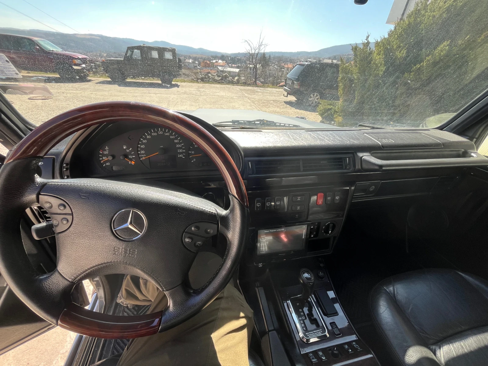 Mercedes-Benz G 300 TD300, снимка 10 - Автомобили и джипове - 53805170