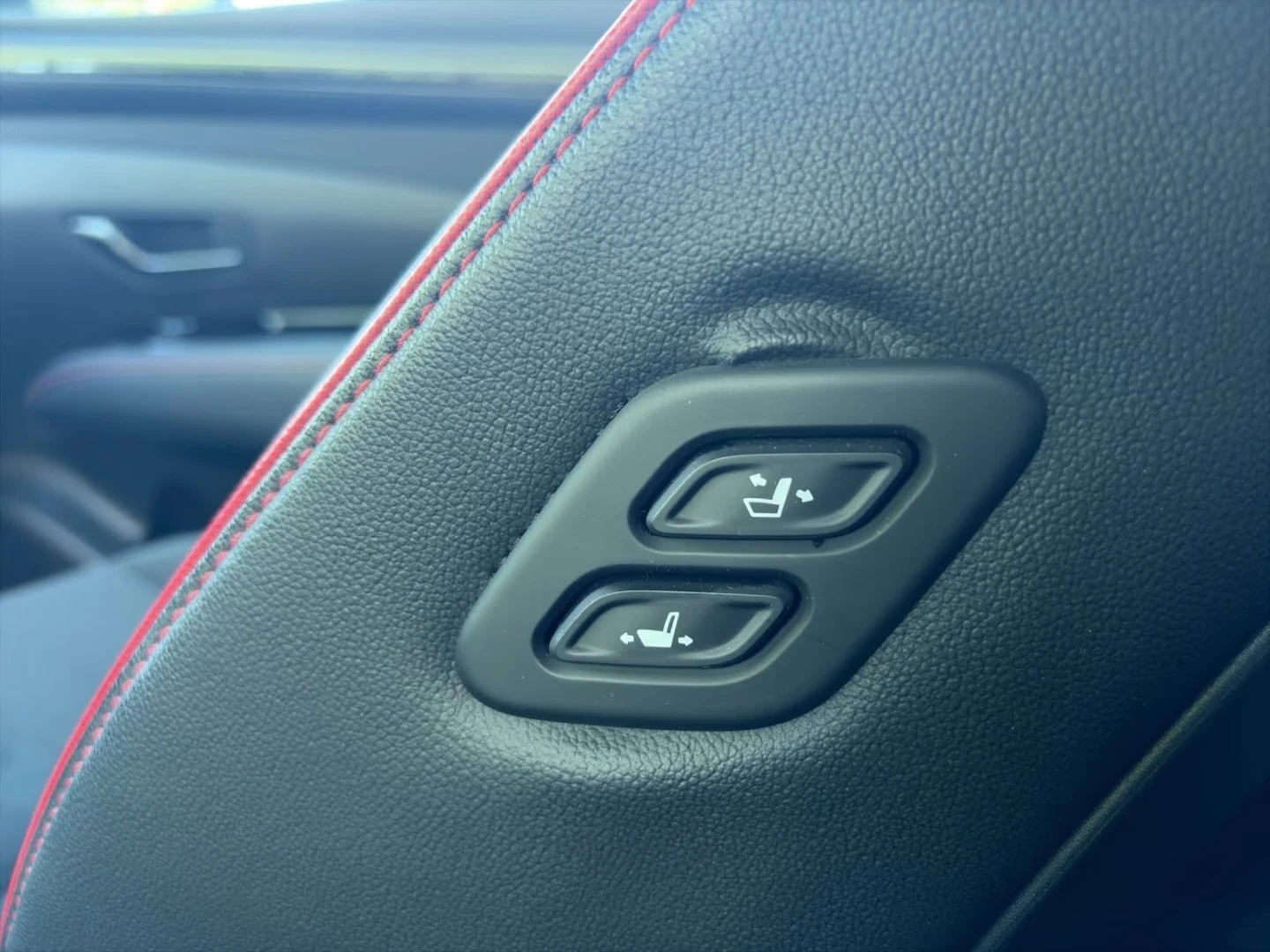 Hyundai Tucson Hybrid , снимка 15 - Автомобили и джипове - 55671537