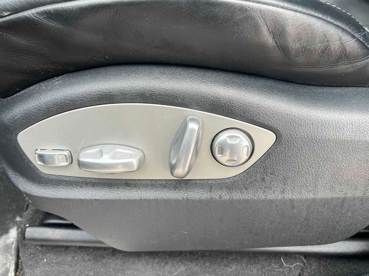 Porsche Cayenne * AWD 4dr * CARFAX * ОПЦИЯ ЗА ФИНАНСИРАНЕ, снимка 11 - Автомобили и джипове - 55684258