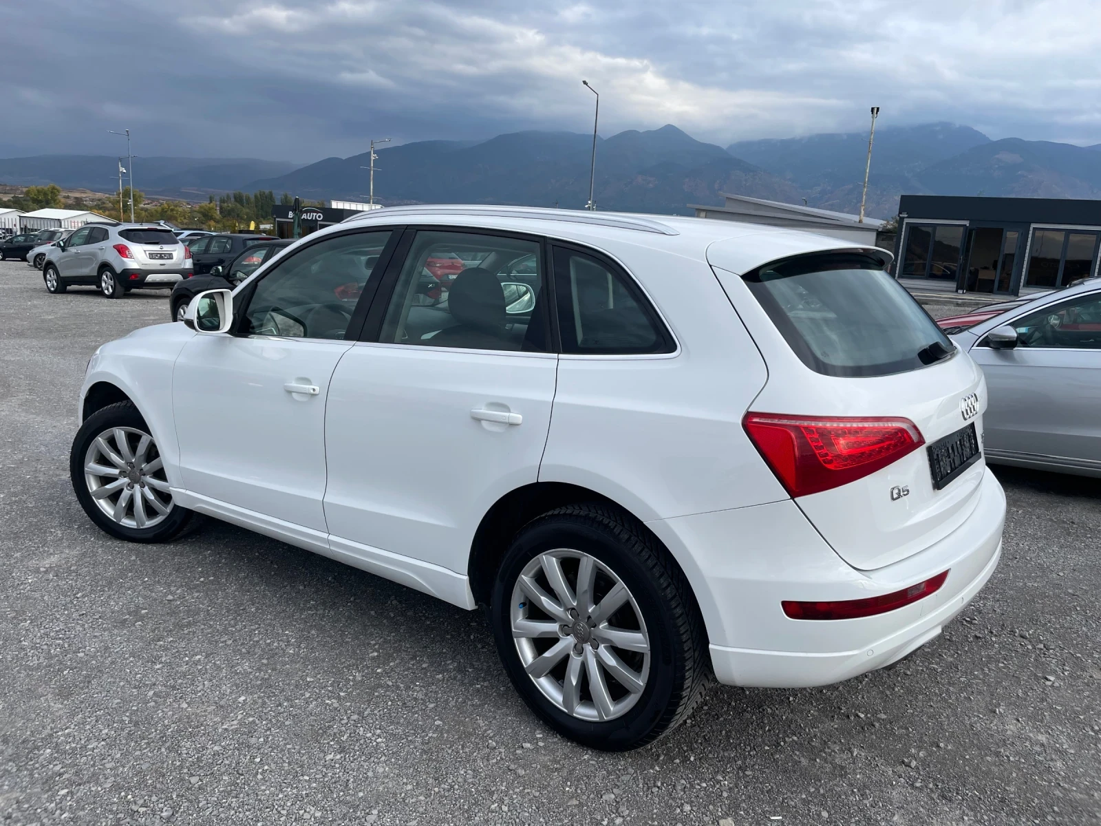 Audi Q5 2.0TDI LED AUTOMATIC 4X4 BI-XENON EURO5 | Mobile.bg � ����������� 5