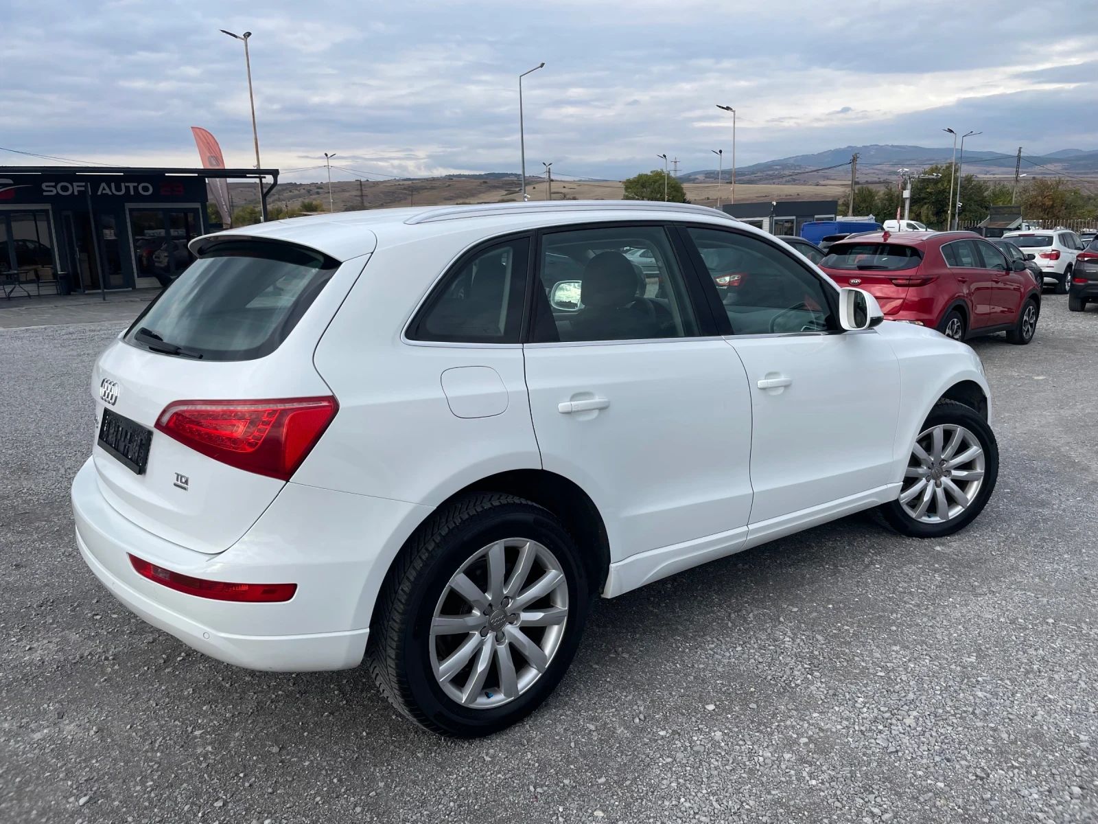 Audi Q5 2.0TDI LED AUTOMATIC 4X4 BI-XENON EURO5 | Mobile.bg � ����������� 7