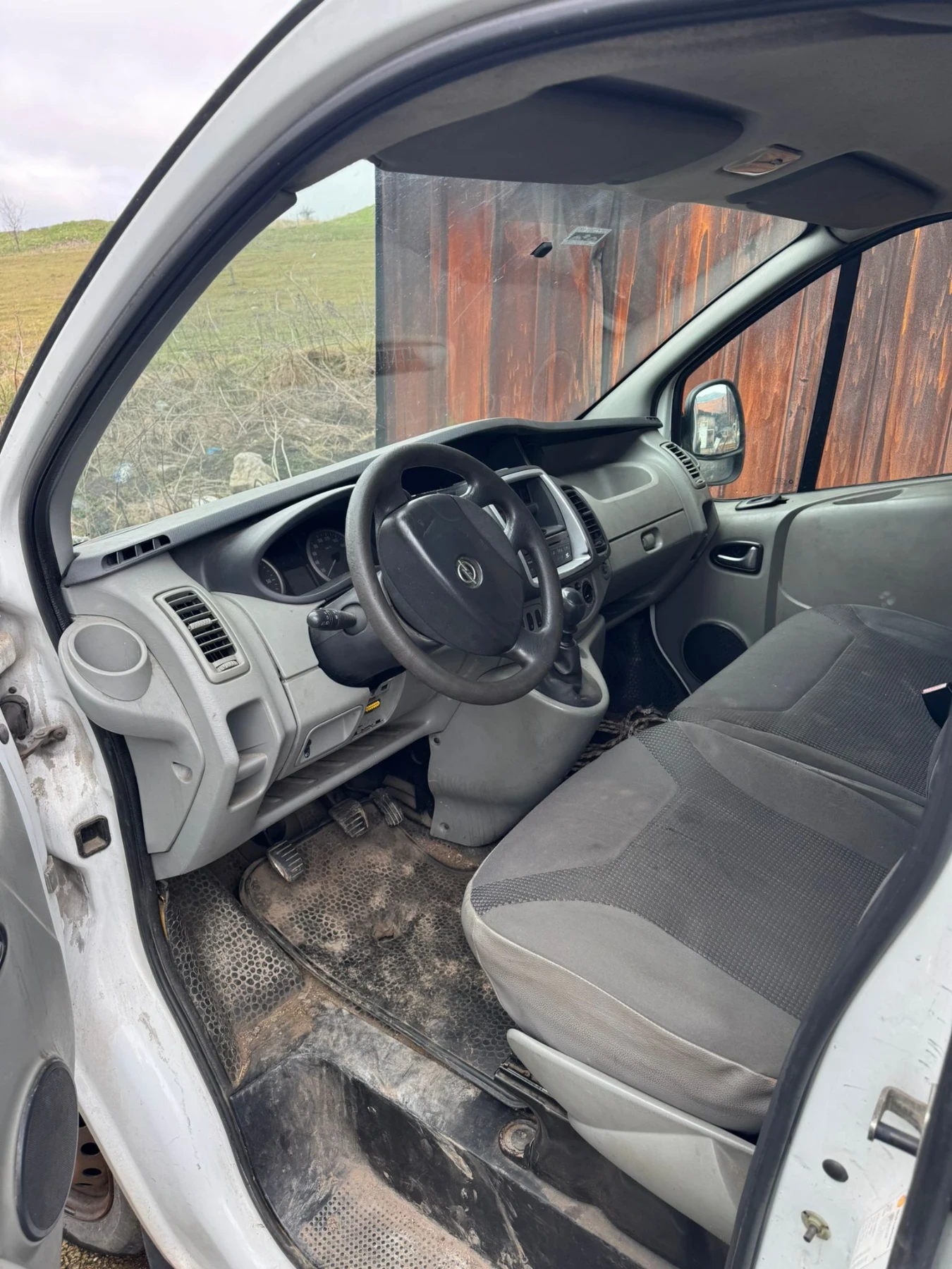 Opel Vivaro 2.0 D | Mobile.bg � ����������� 9