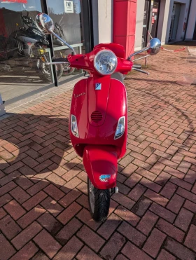 ����� �� �������� �� Vespa 125 LX125- 16000�� ������� ����!