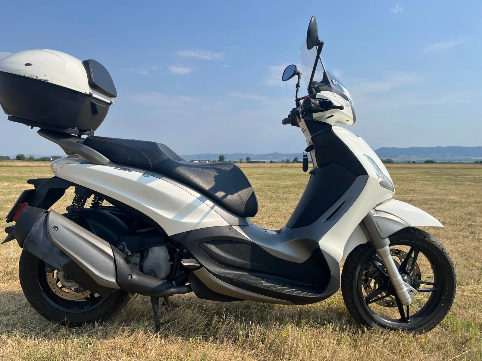 Piaggio Beverly 2015 ABS ASR 350ie - изображение 2