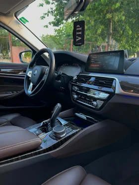 BMW 520 xDrive Luxury Line, снимка 7