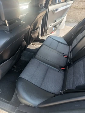 Mercedes-Benz C 220, снимка 10