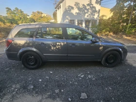 Opel Astra Комби, снимка 3