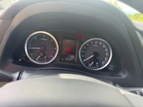 Обява за продажба на Toyota Auris 2.0 D4D ~15 999 лв. - изображение 9