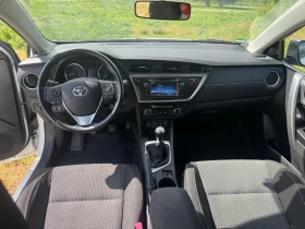 Обява за продажба на Toyota Auris 2.0 D4D ~15 999 лв. - изображение 7