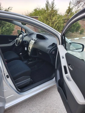 Toyota Yaris 1.3 VVTI | Auto.bg — изображение 10