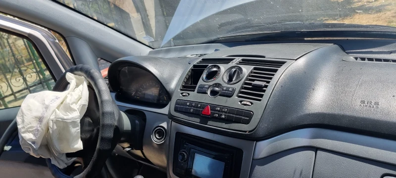 Mercedes-Benz Viano, снимка 6 - Автомобили и джипове - 47714732