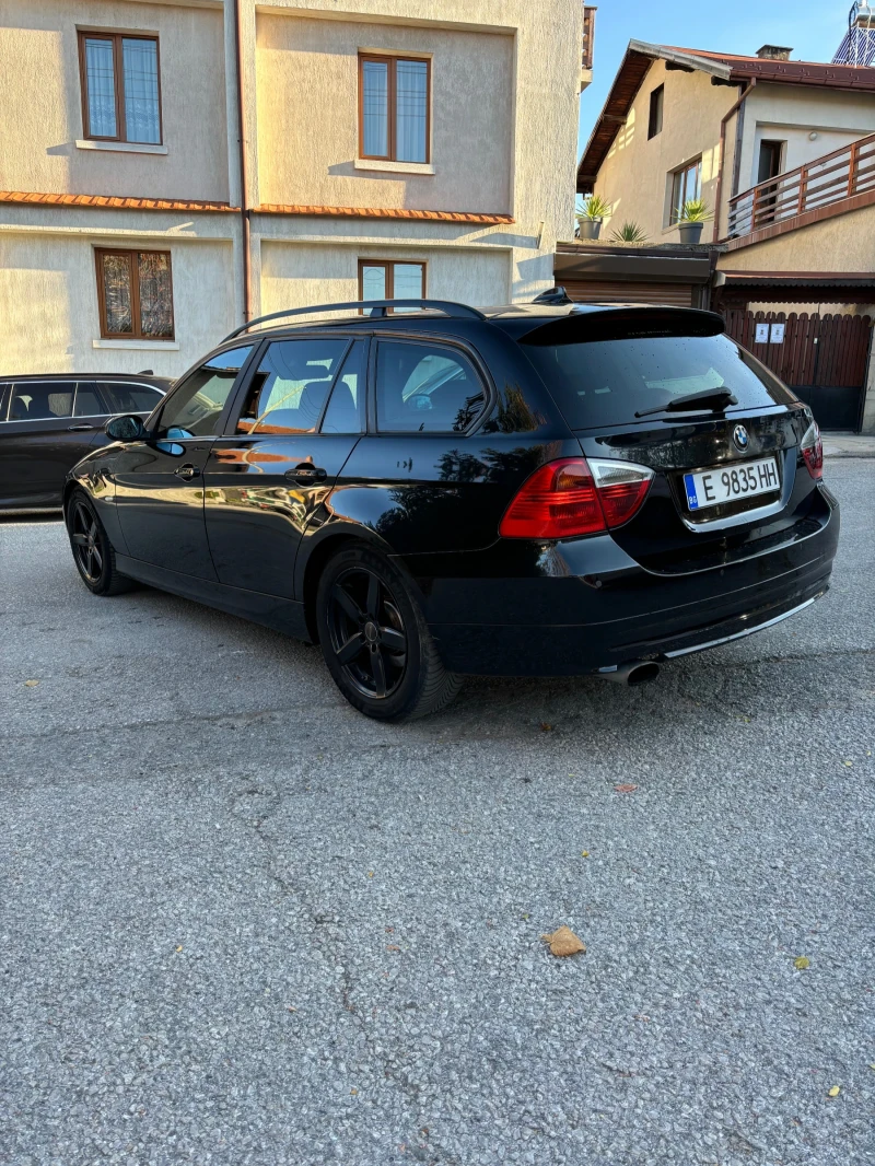 BMW 320 D NAVI 2007, снимка 2 - Автомобили и джипове - 47908276