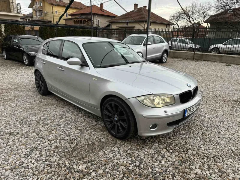 BMW 120 D, снимка 2 - Автомобили и джипове - 48681331