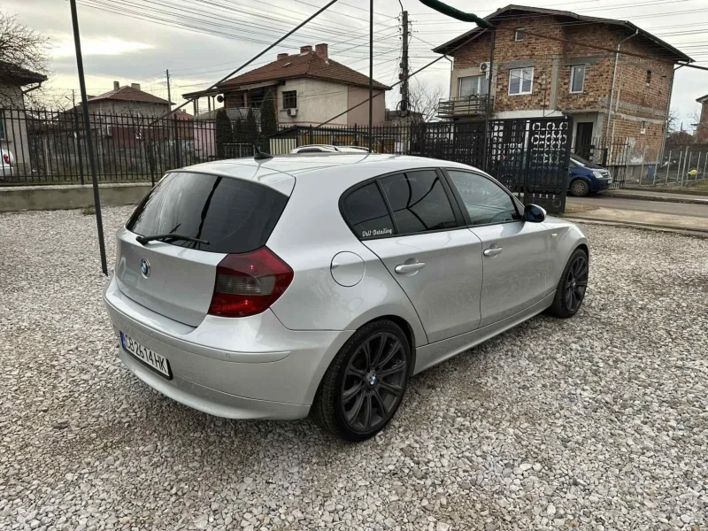 BMW 120 D, снимка 5 - Автомобили и джипове - 48681331