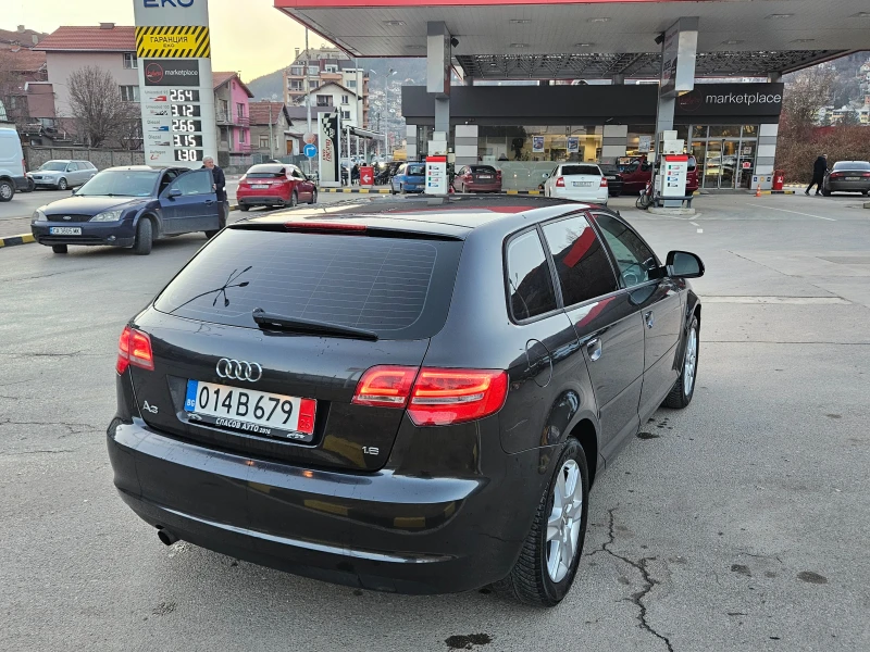 Audi A3 1.6 Климатрон/Става на газ, снимка 5 - Автомобили и джипове - 49403451