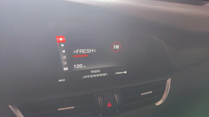 Alfa Romeo Giulia, снимка 12 - Автомобили и джипове - 51935537