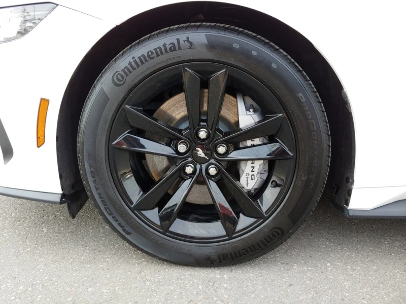 Ford Mustang GT * * CARFAX * * АВТО КРЕДИТ * * , снимка 8 - Автомобили и джипове - 52673825