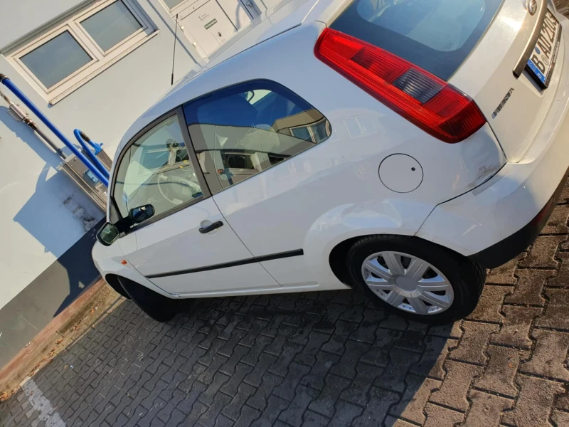 Ford Fiesta Fiesta , снимка 6 - Автомобили и джипове - 52717707