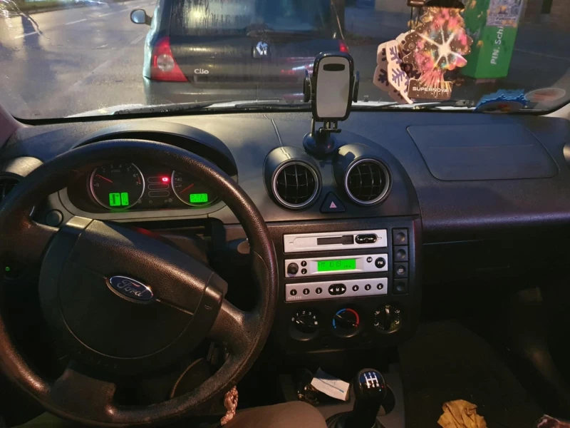 Ford Fiesta Fiesta , снимка 5 - Автомобили и джипове - 52717707