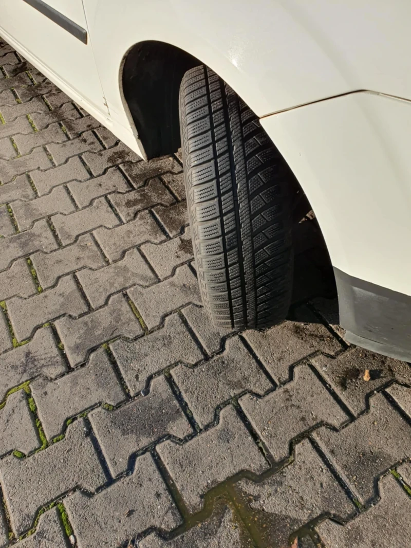 Ford Fiesta Fiesta , снимка 3 - Автомобили и джипове - 52717707