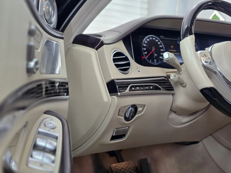 Mercedes-Benz S 560 Maybach, снимка 9 - Автомобили и джипове - 52791018