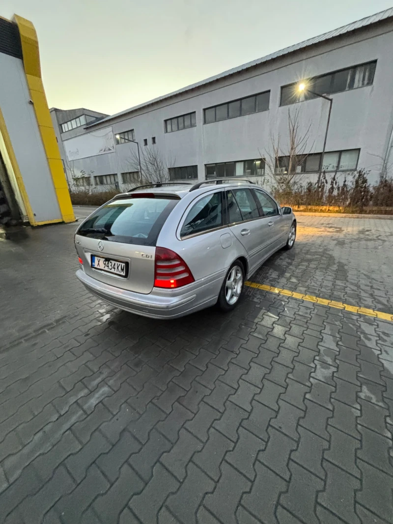 Mercedes-Benz C 270, снимка 7 - Автомобили и джипове - 52868432