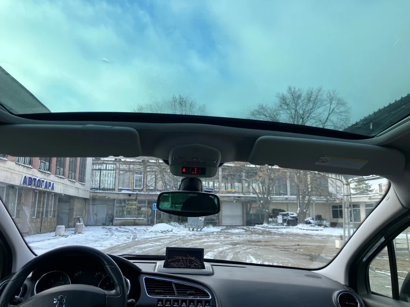 Peugeot 3008 1.6HDI* Allure* NAVI-PANORAMA, снимка 13 - Автомобили и джипове - 52906561
