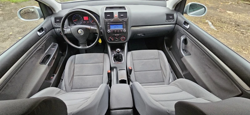 VW Golf НОВ ВНОС* 1.6* ТОП ОФЕРТА , снимка 11 - Автомобили и джипове - 52998095