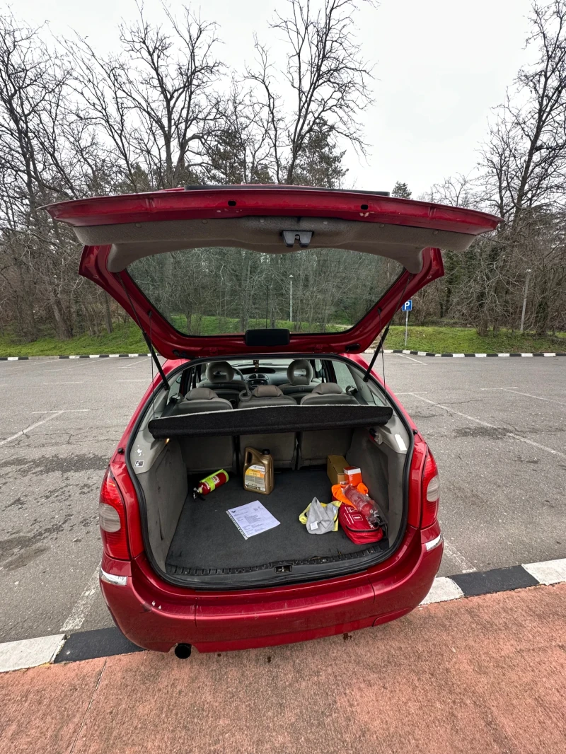 Citroen Xsara picasso 2.0 HDI, снимка 4 - Автомобили и джипове - 53230777