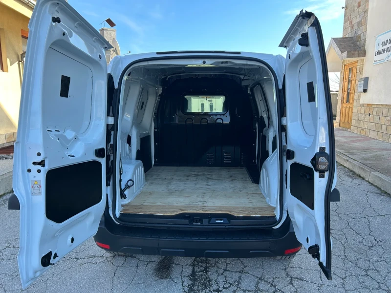 Dacia Dokker 1.5DCI НАВИ КАМЕРА, снимка 12 - Автомобили и джипове - 53478385