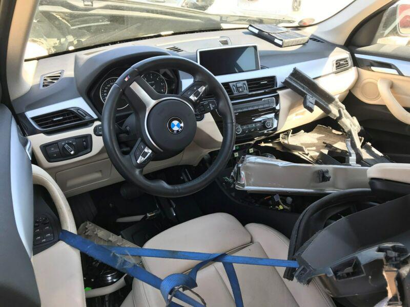 BMW X1, снимка 3 - Автомобили и джипове - 16076436