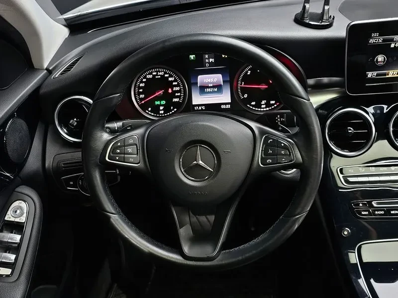 Mercedes-Benz C 200 2.0, снимка 15 - Автомобили и джипове - 54278023