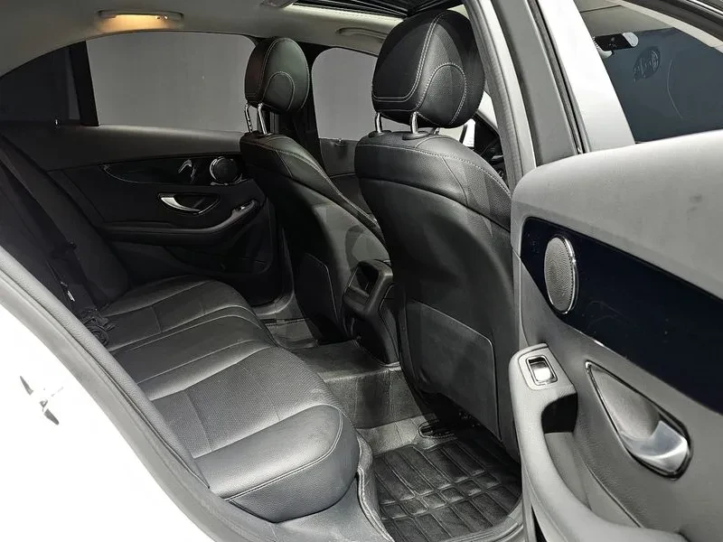 Mercedes-Benz C 200 2.0, снимка 12 - Автомобили и джипове - 54278023