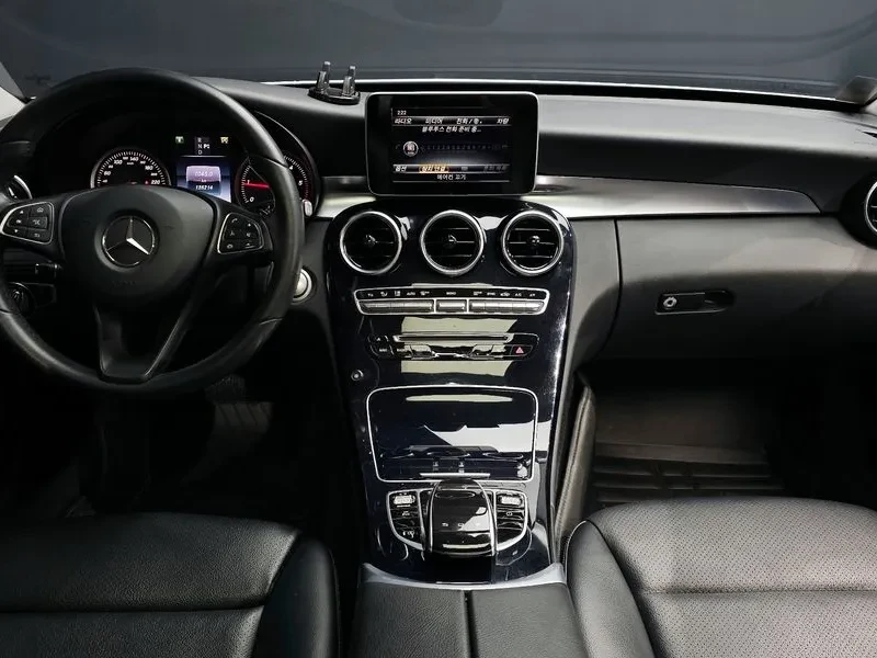 Mercedes-Benz C 200 2.0, снимка 7 - Автомобили и джипове - 54278023