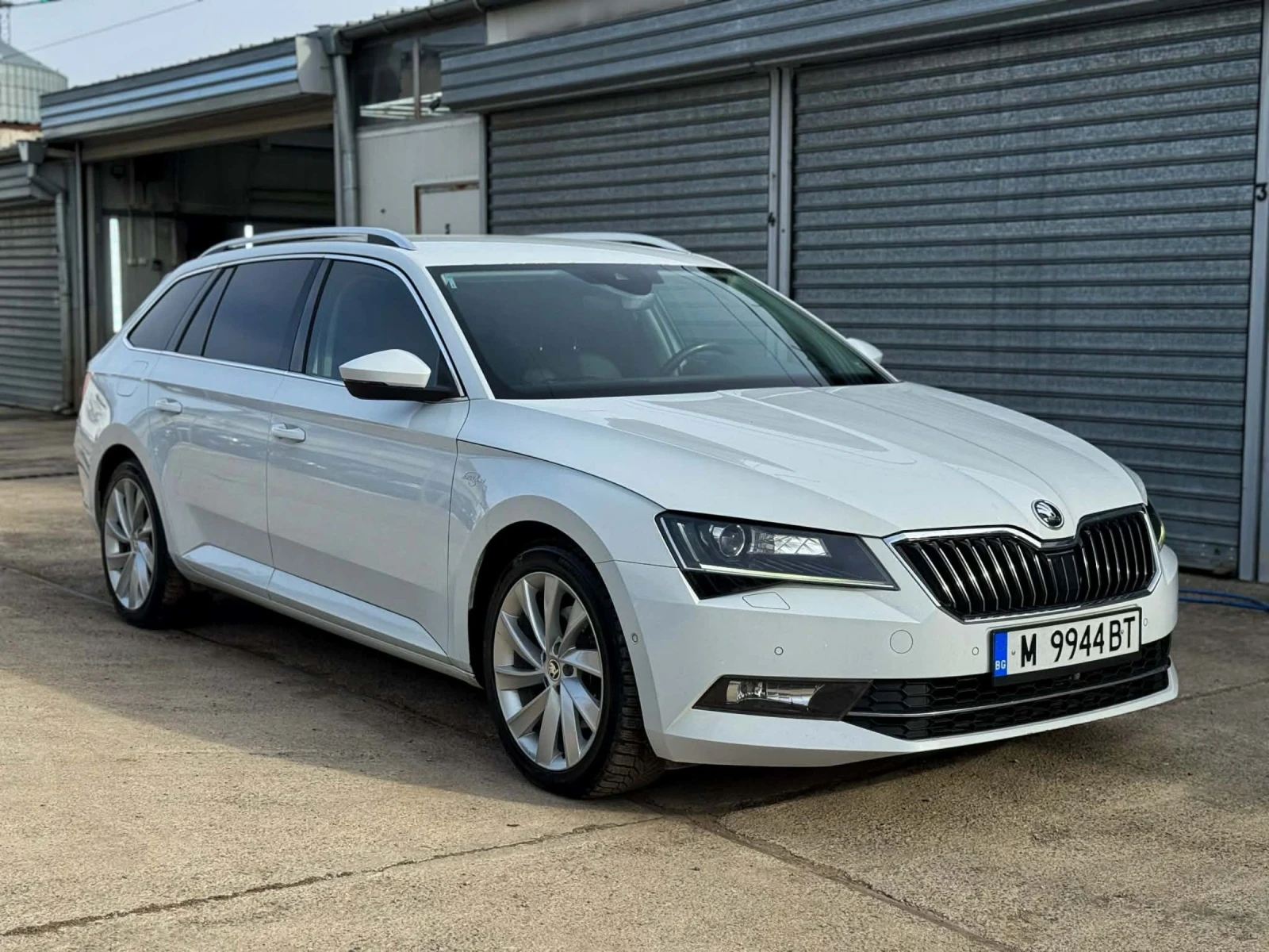 Skoda Superb MATRIXX L&K, снимка 1