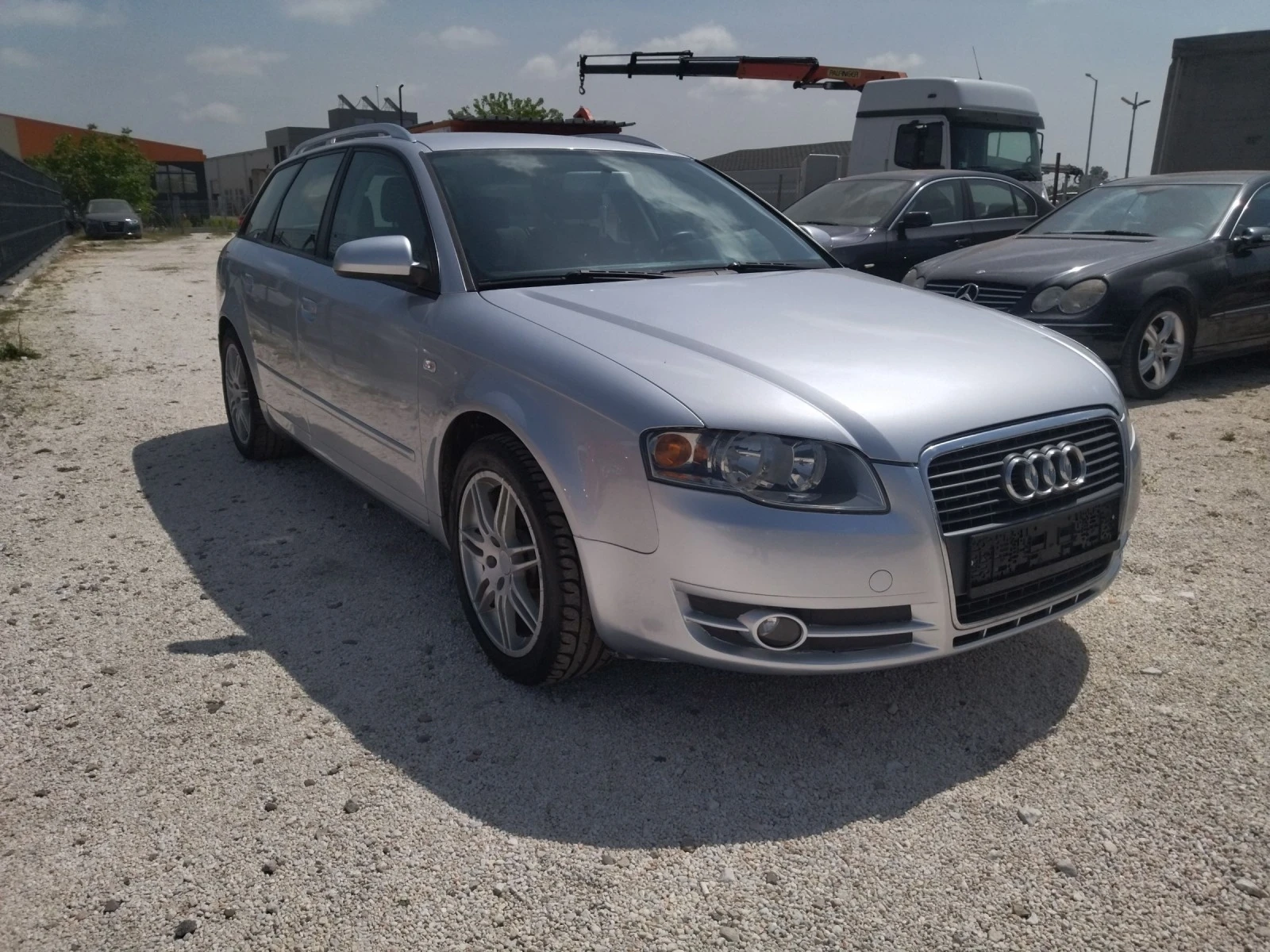 Audi A4 2.0TDI 140kc.6ck.NAVi - изображение 3