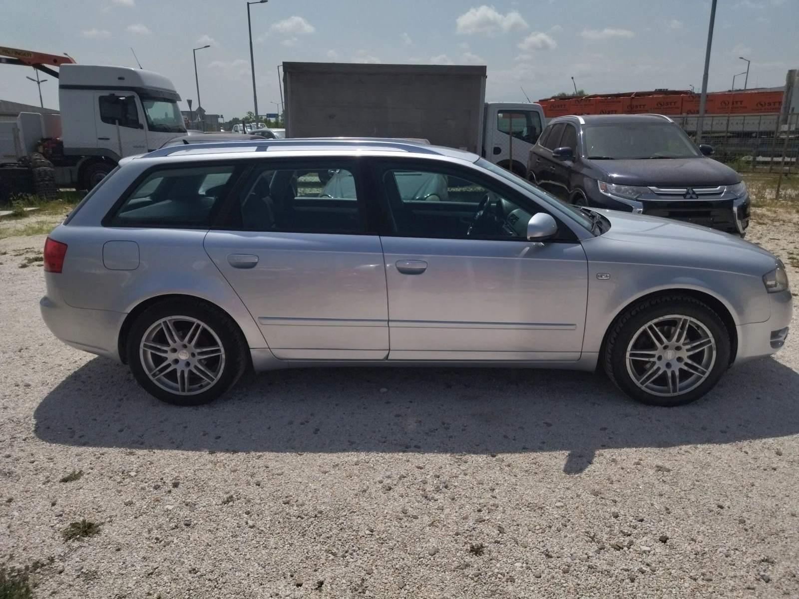 Audi A4 2.0TDI 140kc.6ck.NAVi - изображение 4