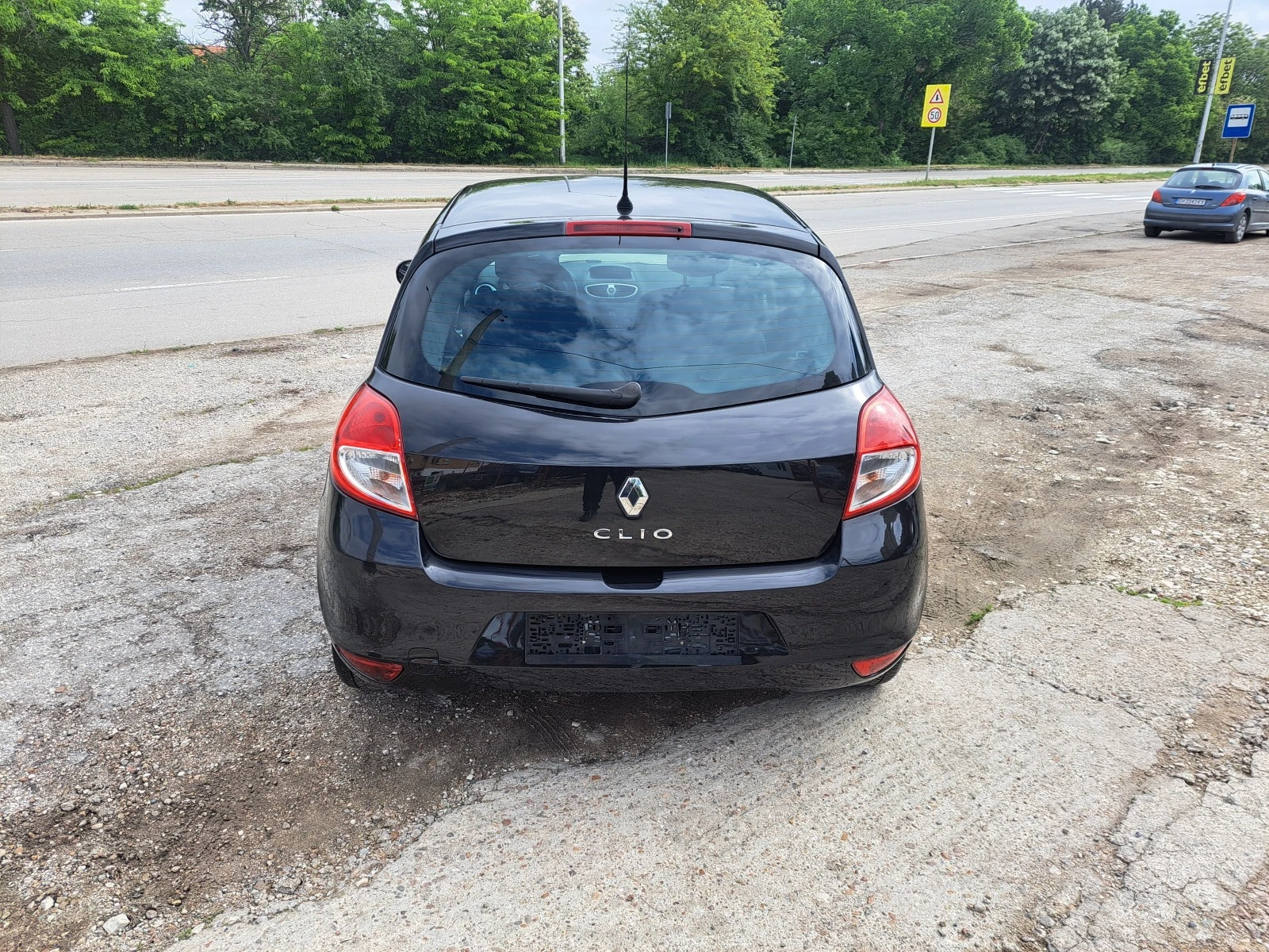 Renault Clio 1.2i GAZ  Facelift - изображение 6