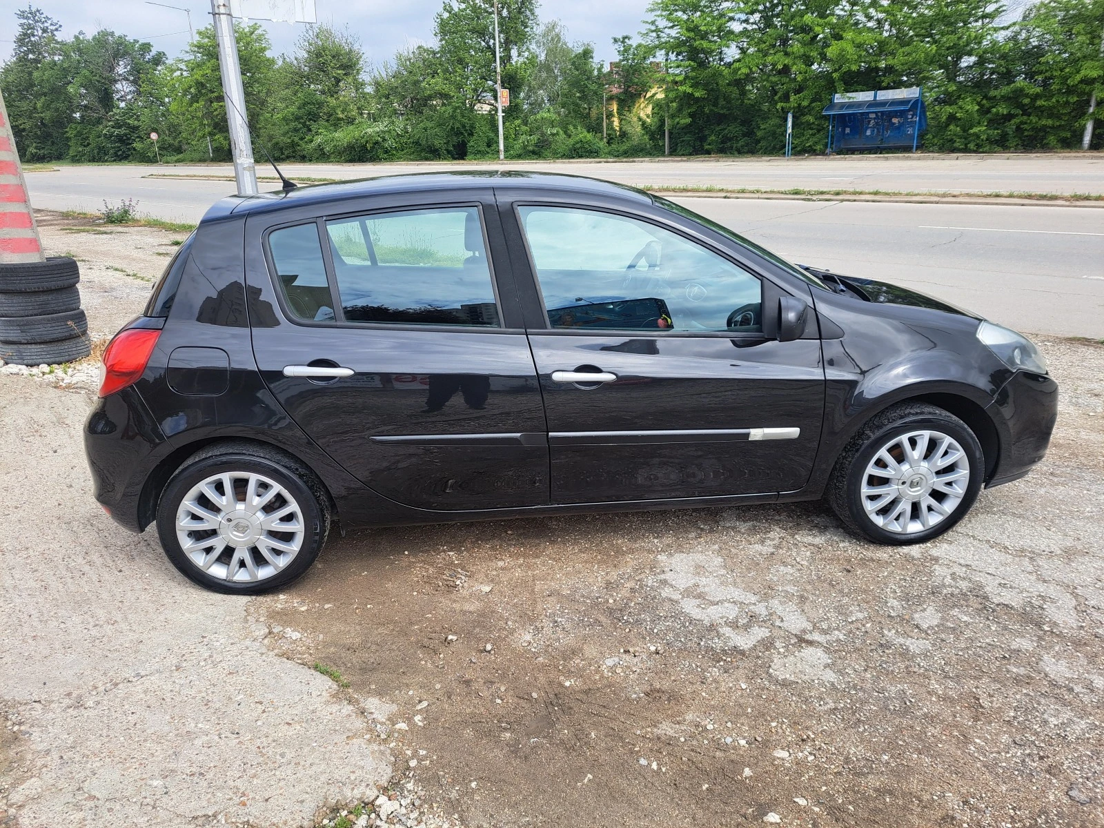 Renault Clio 1.2i GAZ  Facelift - изображение 4