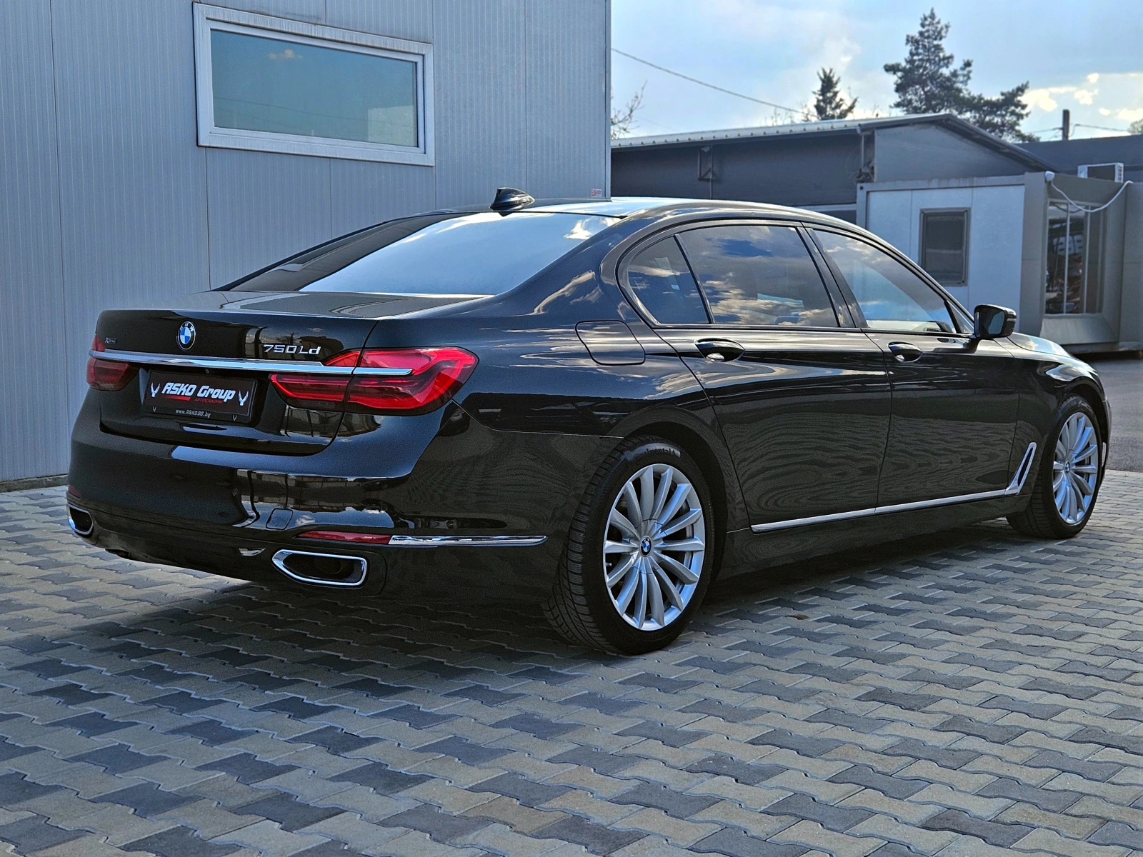BMW 750 LD/M/XD/TVx3/DISTR/NIGHT/PANO/HUD/МАСАЖ/ОБДУХ/LIZ - изображение 5