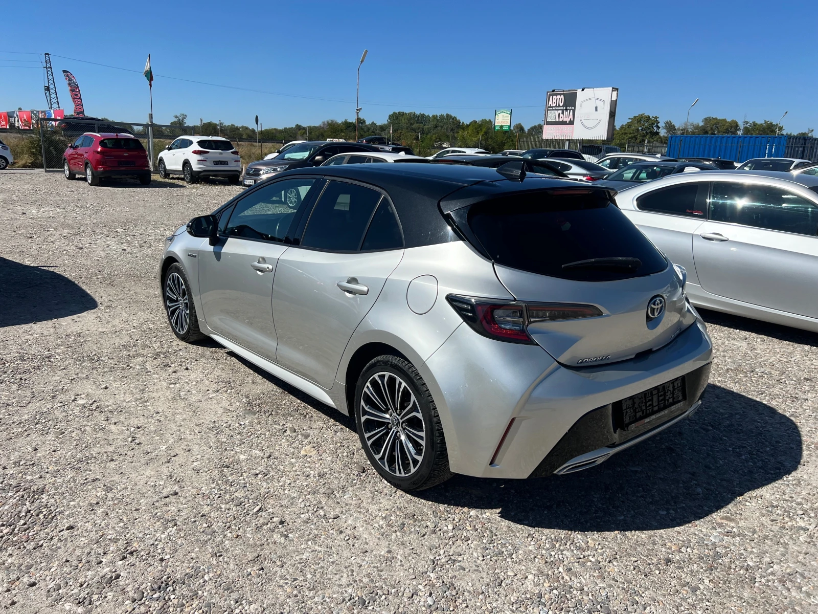 Toyota Corolla 2.0 HYBRID(КАТО НОВА) - изображение 7