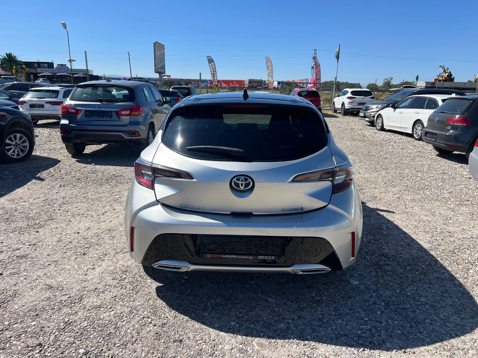 Toyota Corolla 2.0 HYBRID(КАТО НОВА) - изображение 6