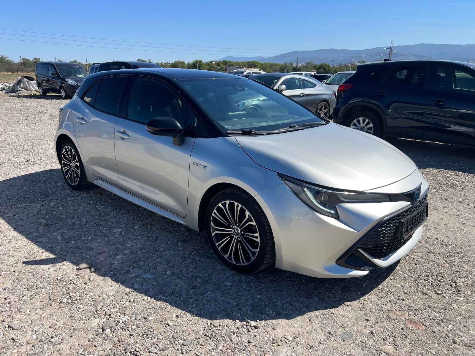 Toyota Corolla 2.0 HYBRID(КАТО НОВА) - изображение 3