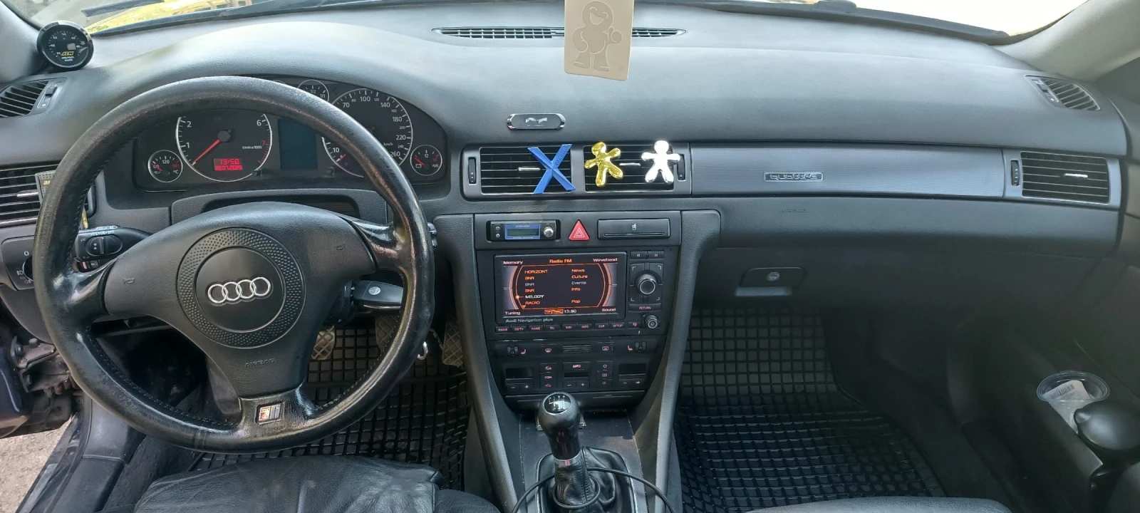 Audi A6 Avant 1.8 Turbo QUATTRO, снимка 13 - Автомобили и джипове - 52299419