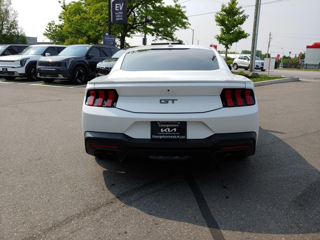 Ford Mustang GT * * CARFAX * * АВТО КРЕДИТ * *  - изображение 7