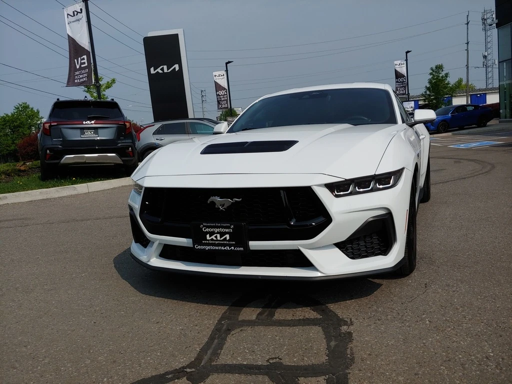 Ford Mustang GT * * CARFAX * * АВТО КРЕДИТ * *  - изображение 3